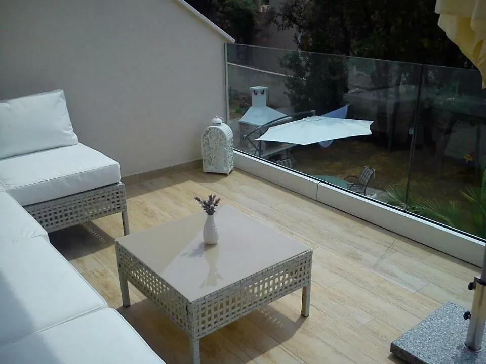 Apartment Marina Silba
