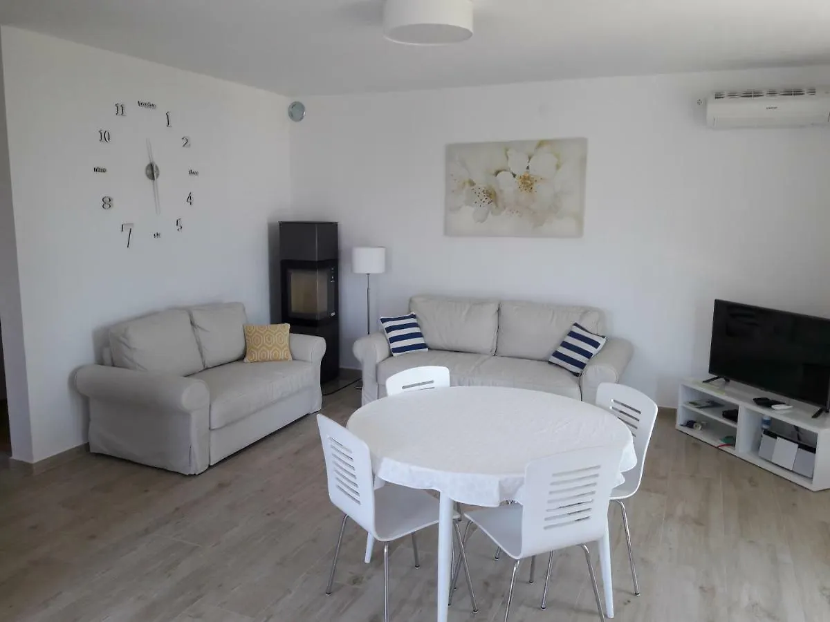Apartment Marina Silba