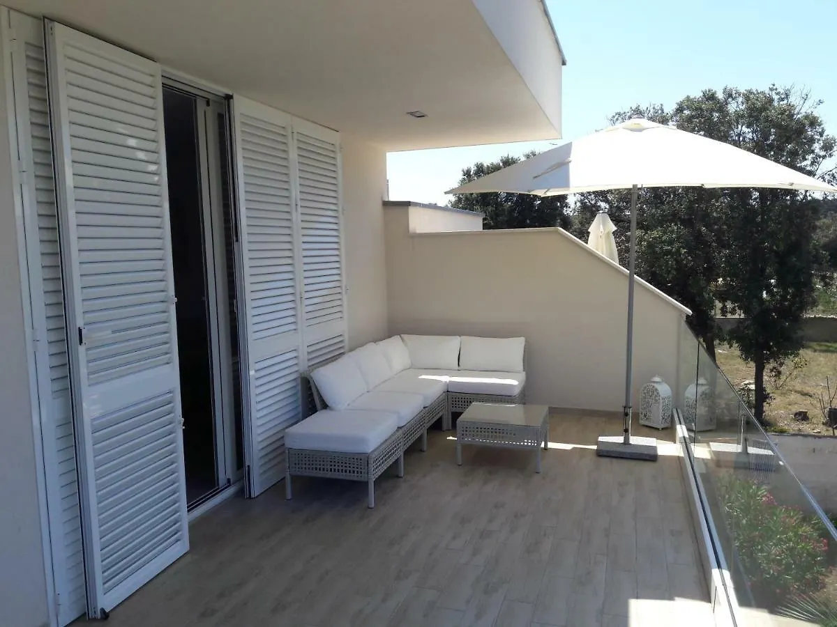 Apartment Marina Silba